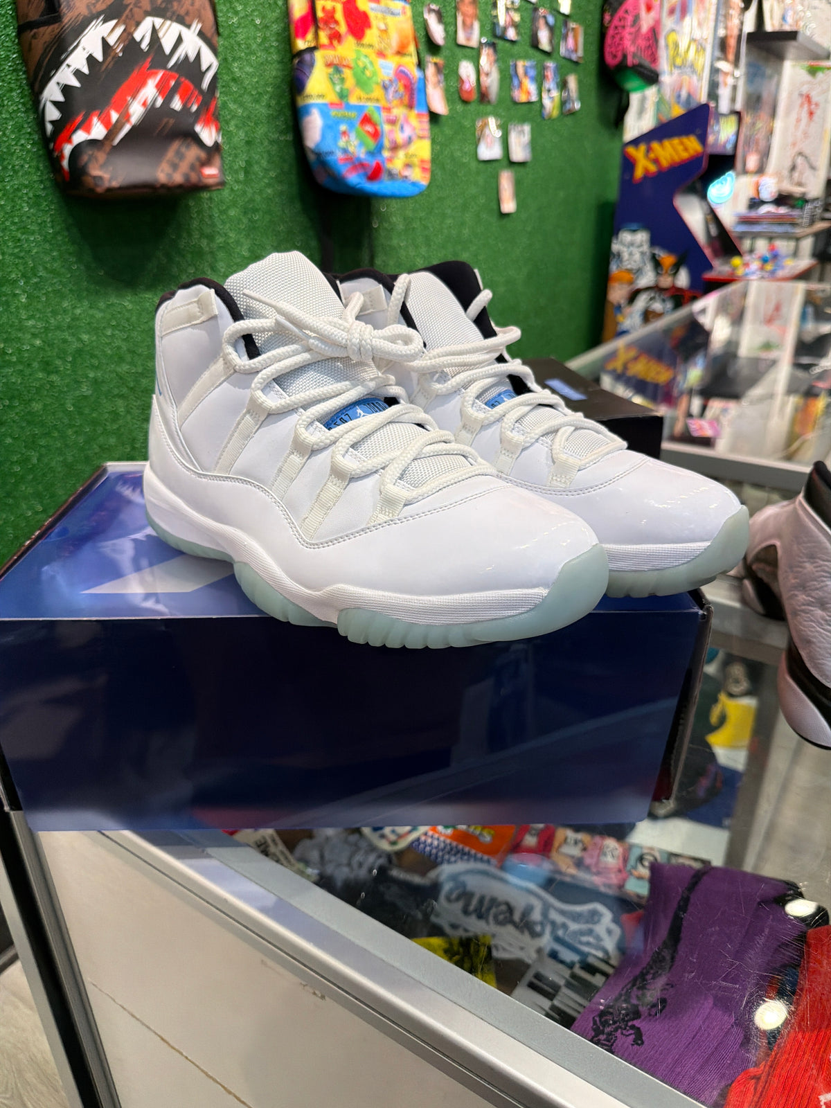 Air Jordan 11 Columbia legend blue (USED)