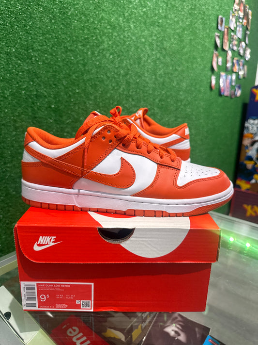 Nike dunk low cosmic clay (USED)