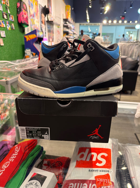 Air Jordan 3 Rare Air (USED) .