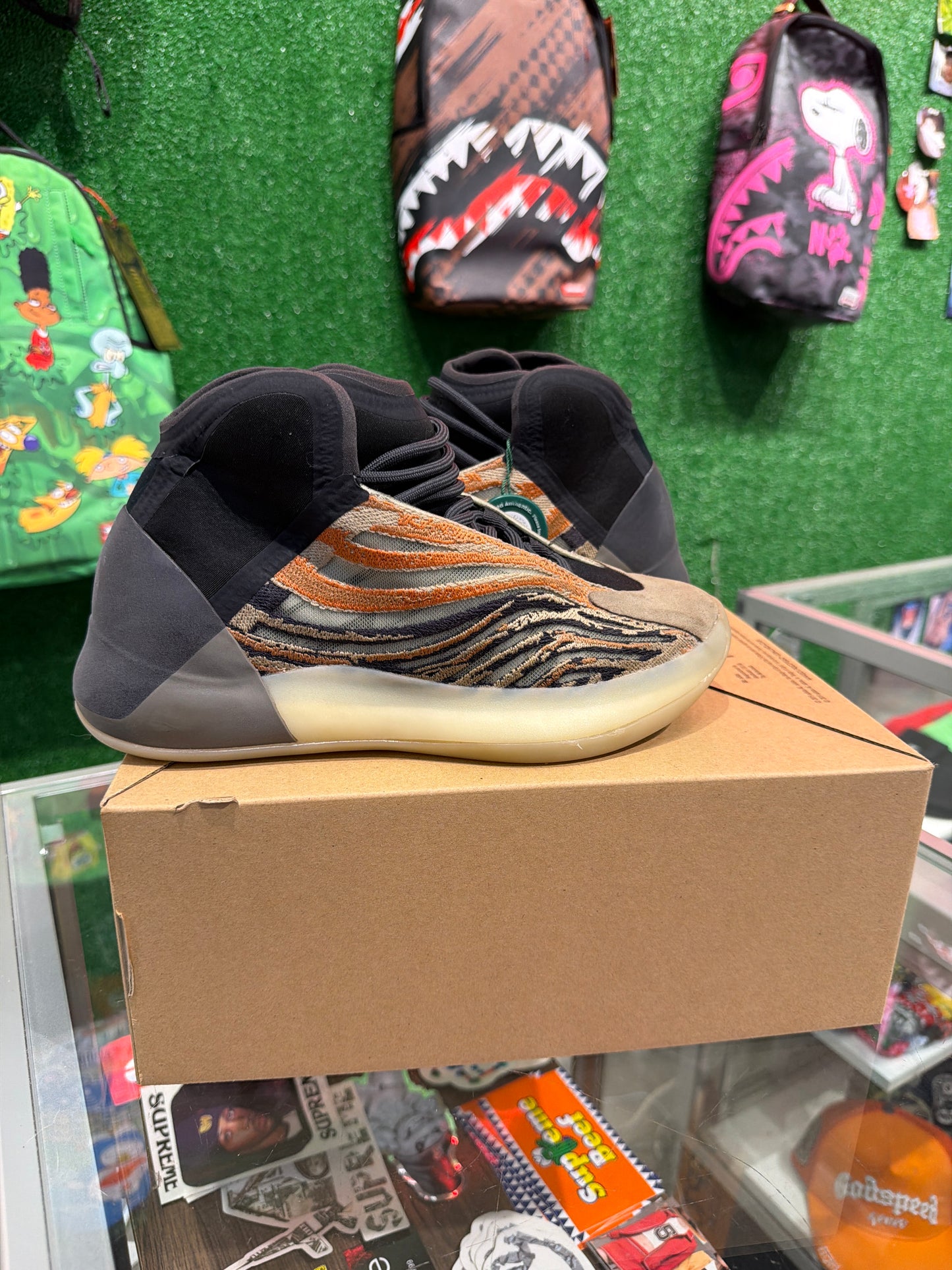 Adidas Yeezy QNTM Flash Orange