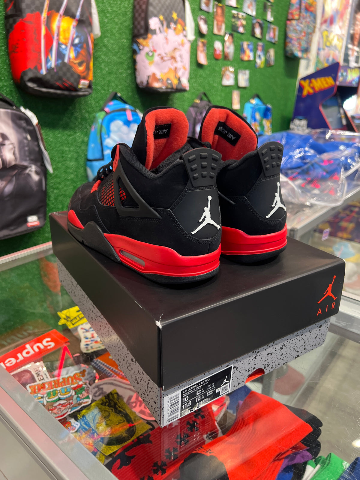 Air Jordan 4 Red Thunder (USED)