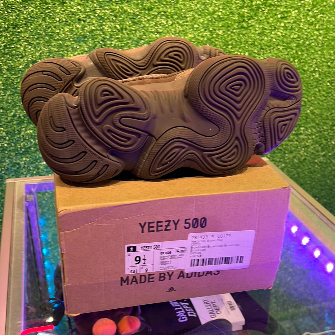 Yeezy 500 Clay Brown (USED)