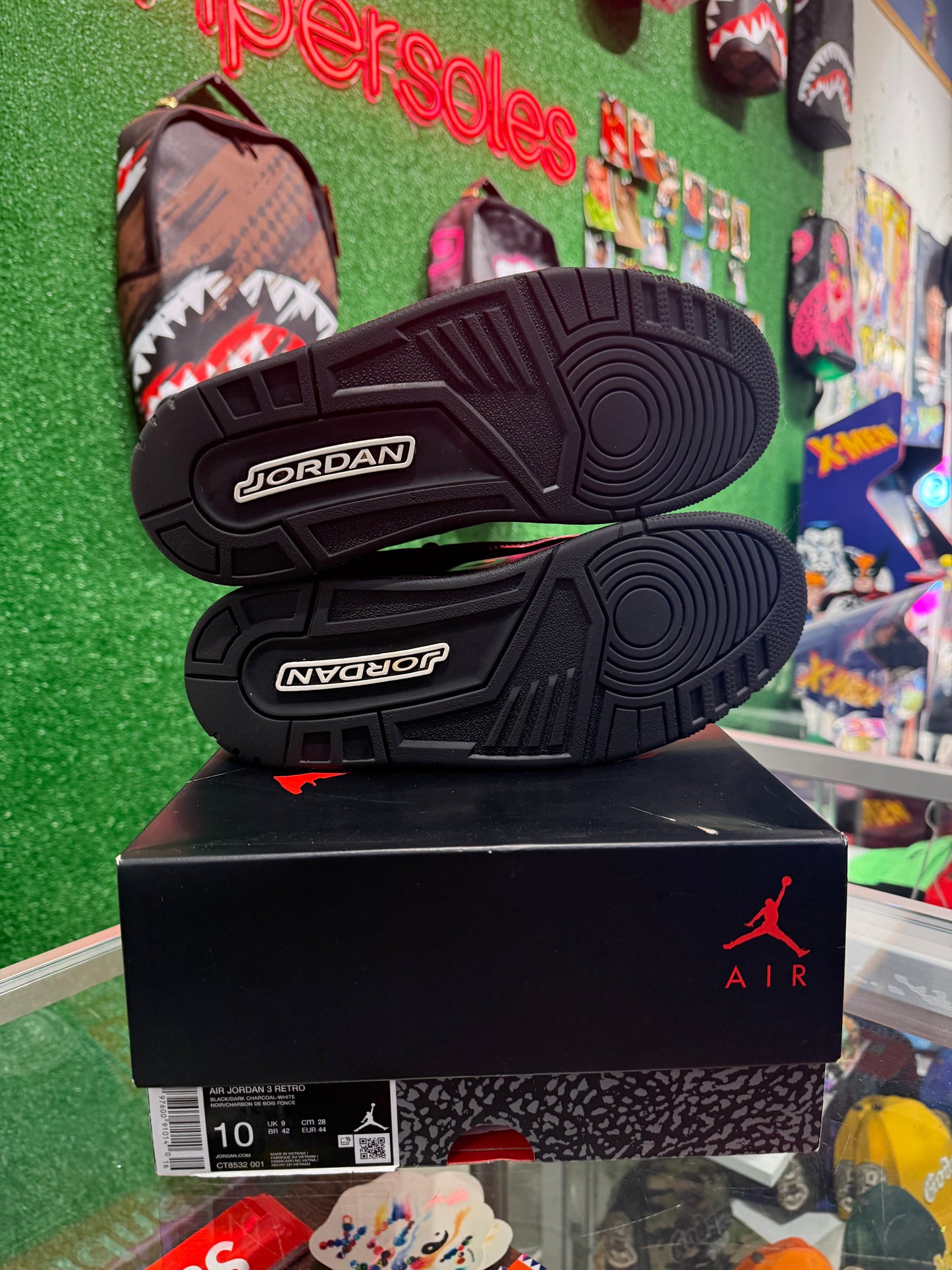 Air Jordan 3 Black Cat (USED)