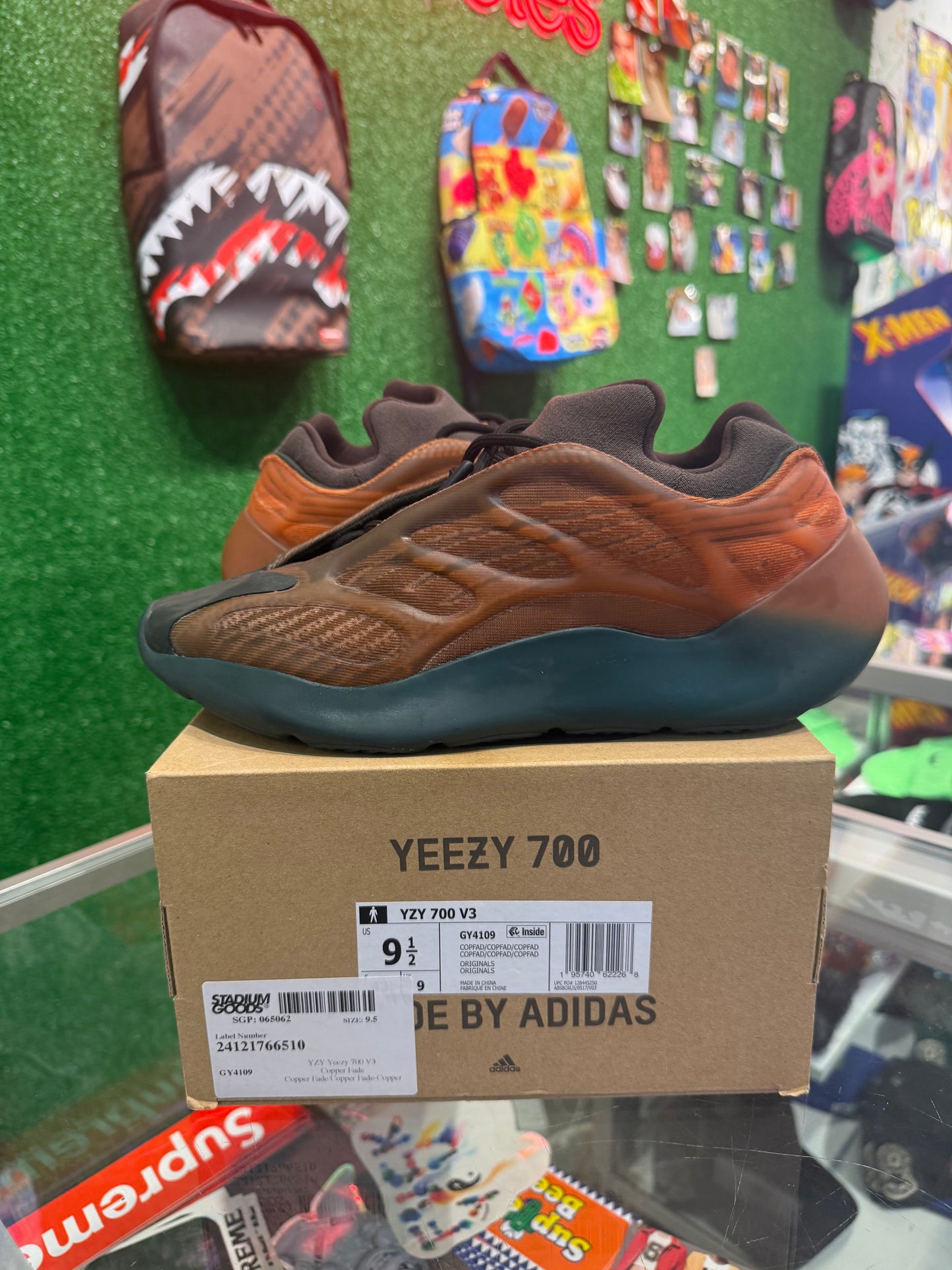 Yeezy 700v3 Copper Fade.  (USED)