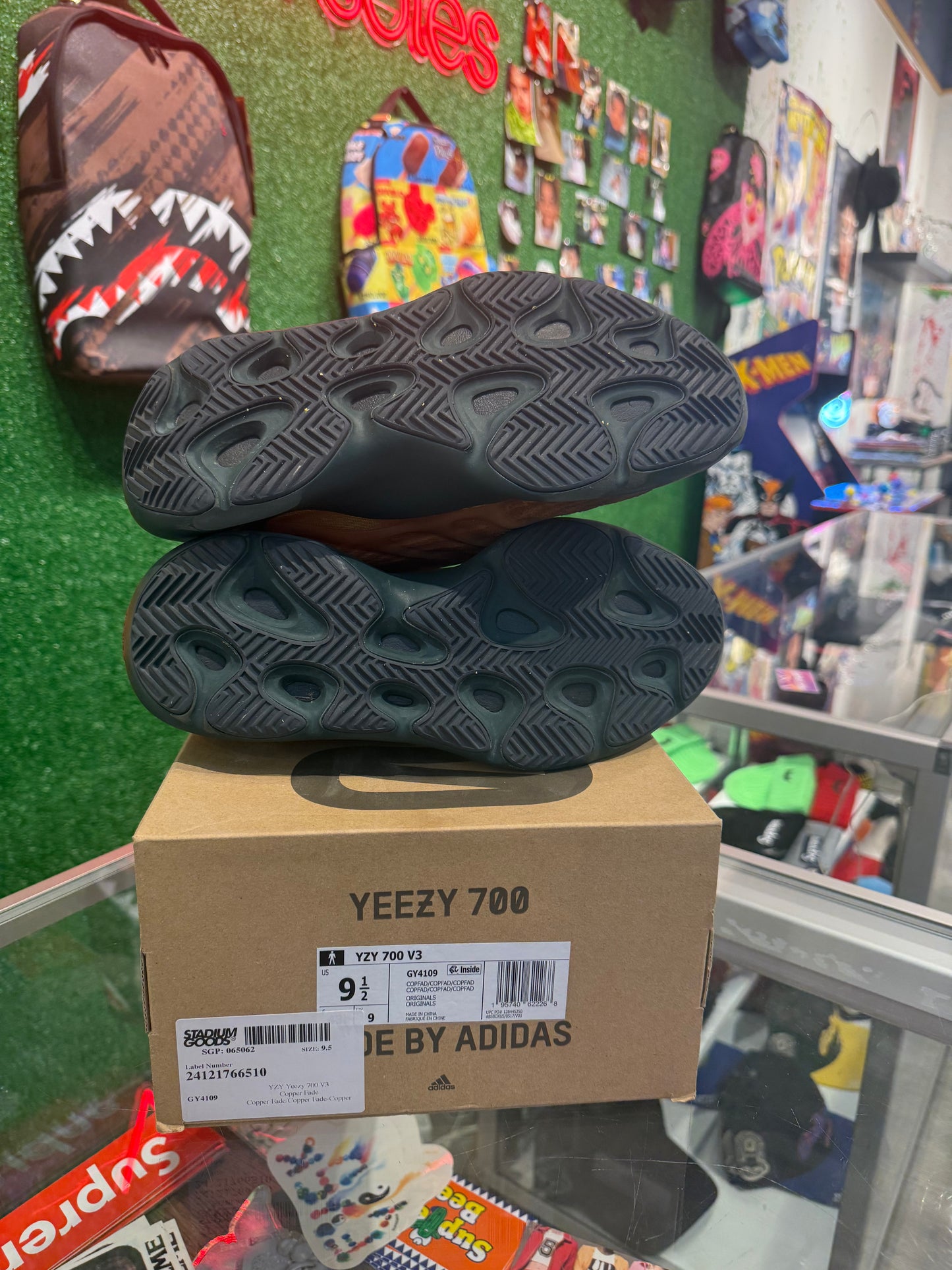 Yeezy 700v3 Copper Fade.  (USED)