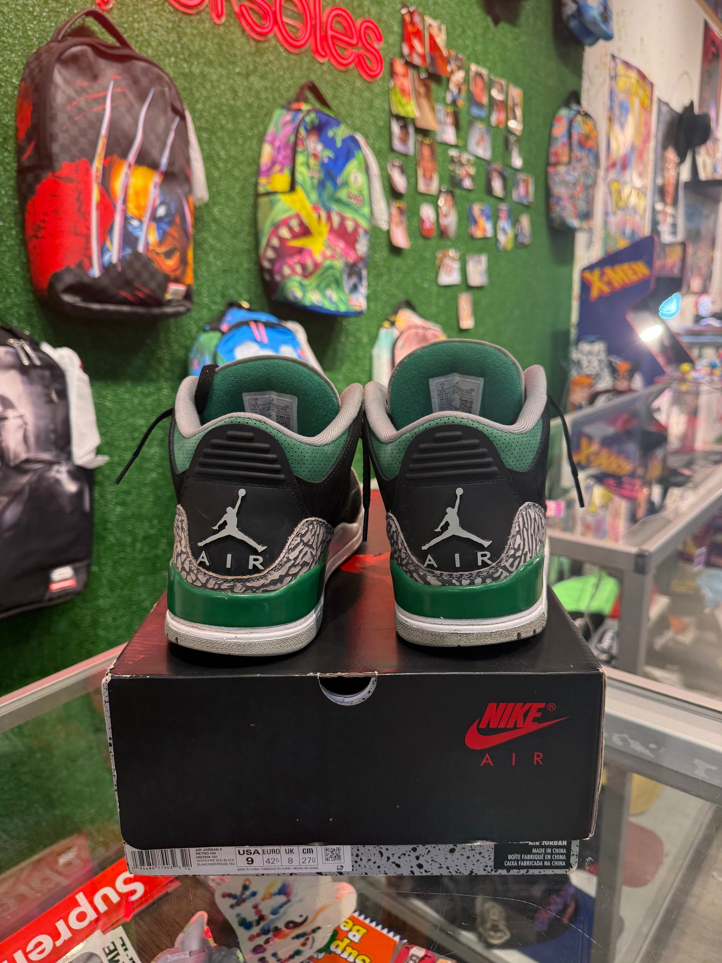 Air Jordan 3 Pine Green (USED)