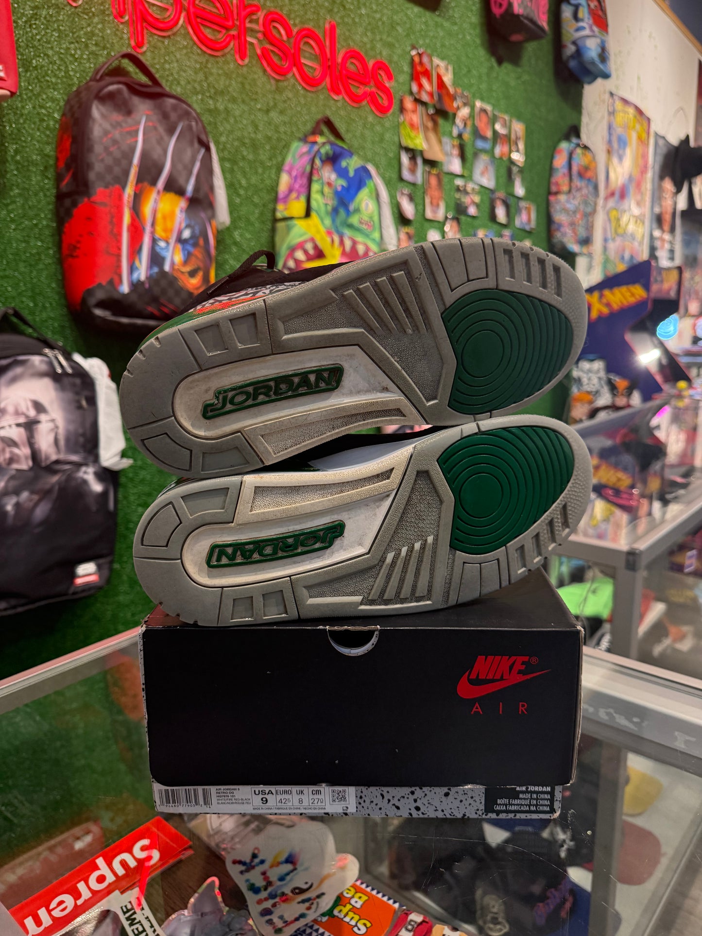 Air Jordan 3 Pine Green (USED)