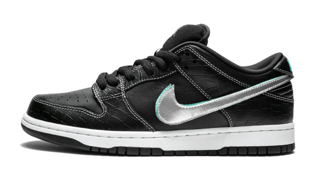 Nike sb dunk low diamond supply co black diamond (USED)