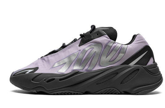 Yeezy 700 MNVN Geode (USED)