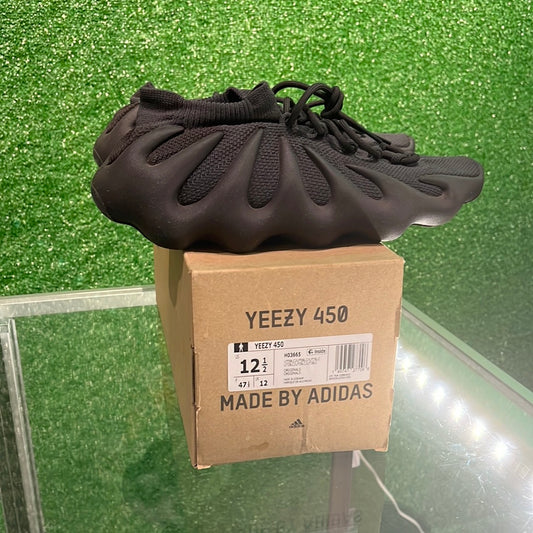 Yeezy 450 Utility Black (USED)