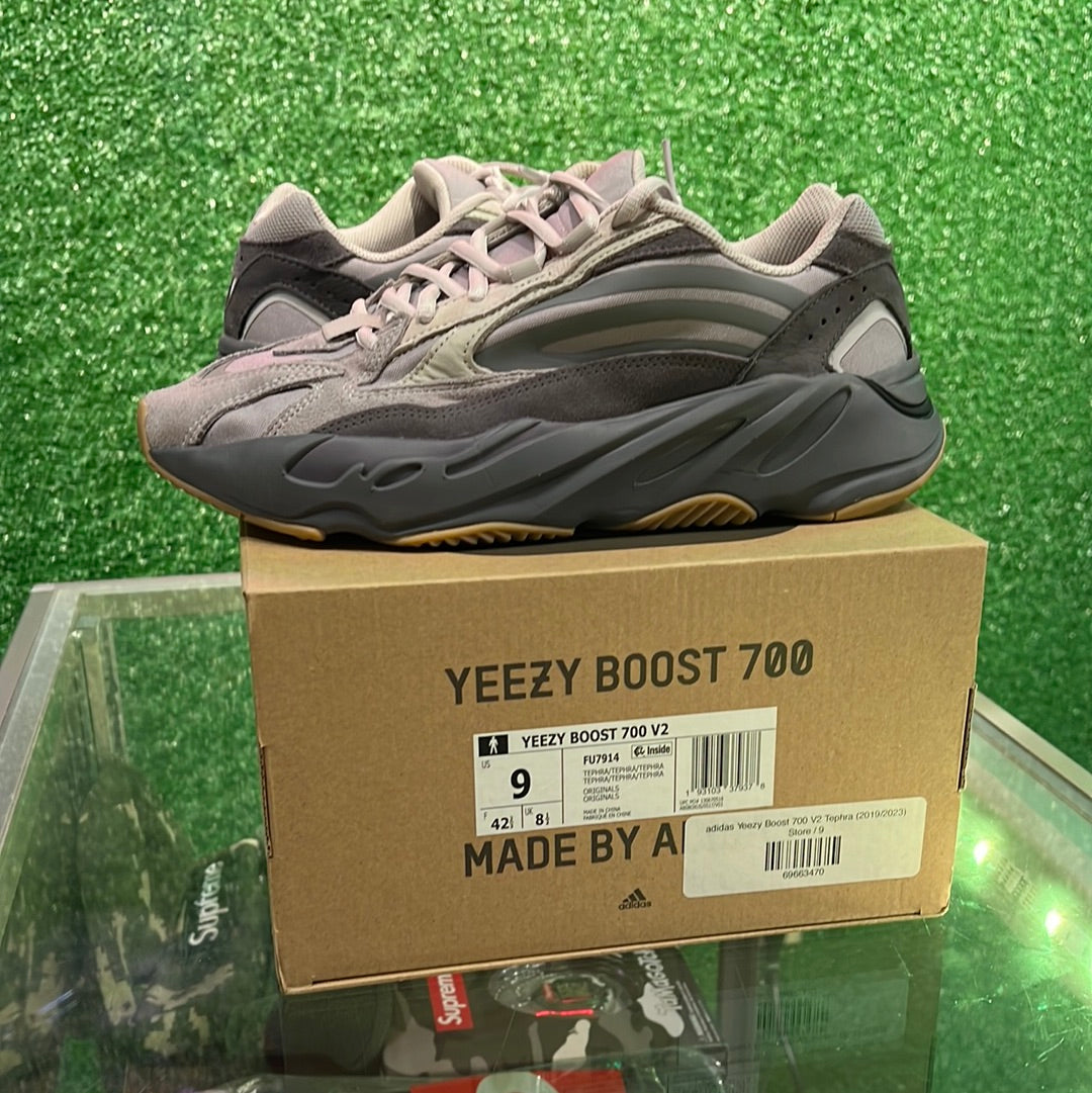 Yeezy 700 V2 Tephra (USED)