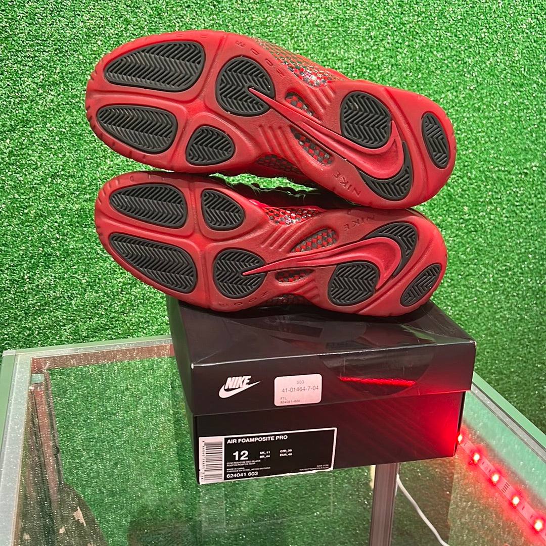 Nike Air Foamposite GYM RED (USED)