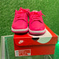 Nike dunk low hyper pink