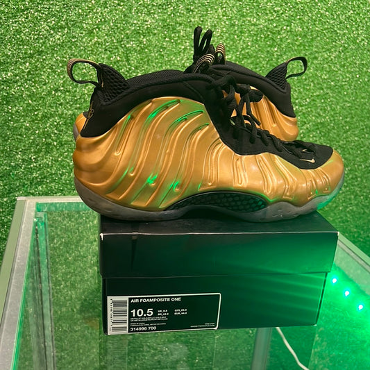 Nike Air Foamposite metallic gold (USED)