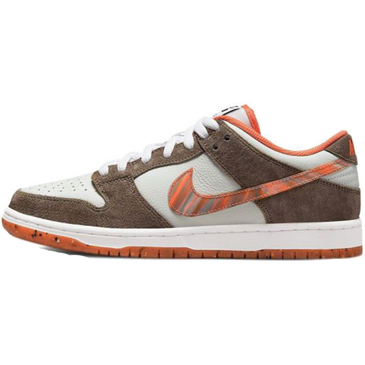 Nike SB Dunk Low Crushed D.C. special box