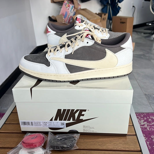 Air Jordan 1 Low reverse mocha  (USED)