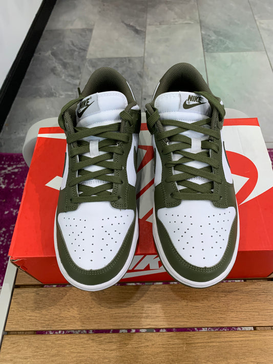 Nike Dunk Low Medium Olive (USED)