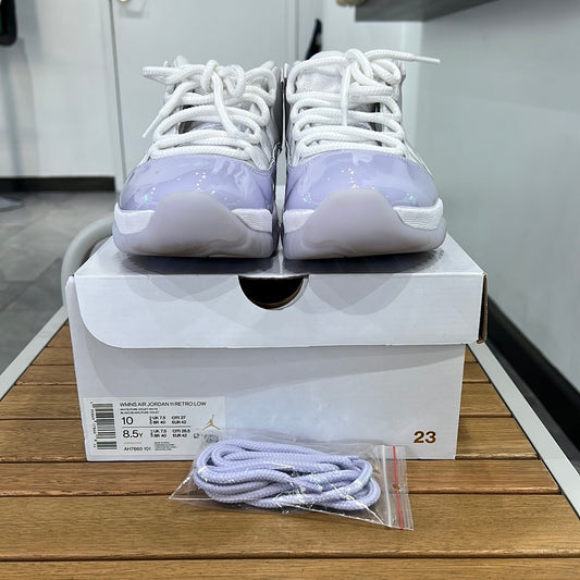 Air Jordan 11 low violet (USED)