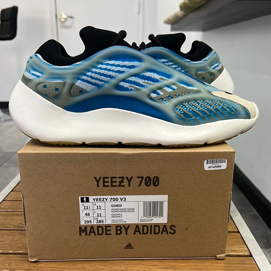 Yeezy 700 V3 Azareth (USED) â Viper Soles