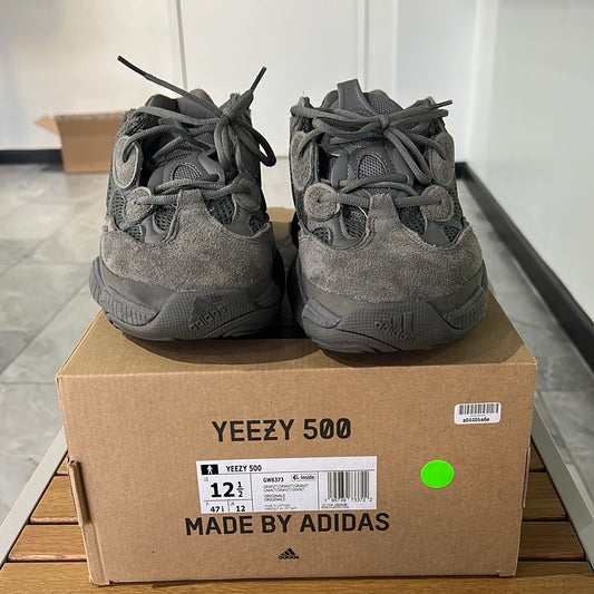 Yeezy 500 Granite (USED)